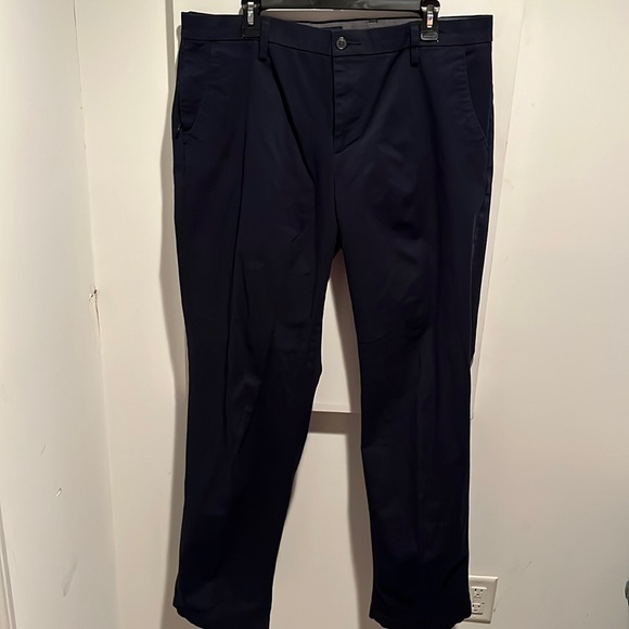 Dockers Other - Dockers Men's City Tech Trouser Classic Fit Smart 360 Tech Pants